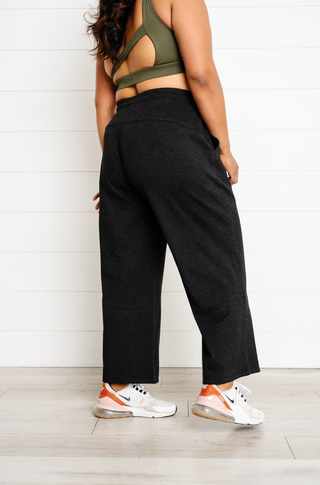 Everyday Fleece-Lined Wide Leg Pant