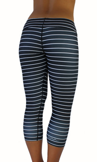 Satori_Stylez Zebra Stripes Capri Leggings Striped Patterned Print Mid  Waist Calf Length Capris White at  Women's Clothing store