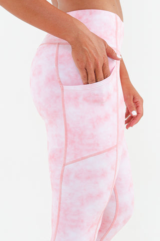 Lycra Cotton Pink Ladies Capri Leggings, Design/Pattern: Skin Fit, Size:  Large at Rs 110 in South 24 Parganas