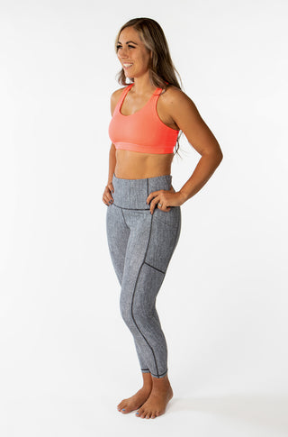 Women's Sports Bra Gym Sportswear Workout Yoga Activewear Tops Black White  Striped Small