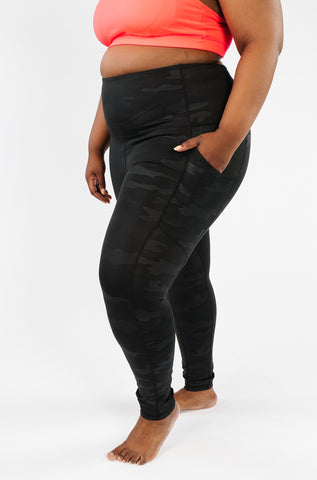 Black Camo Capri & Legging