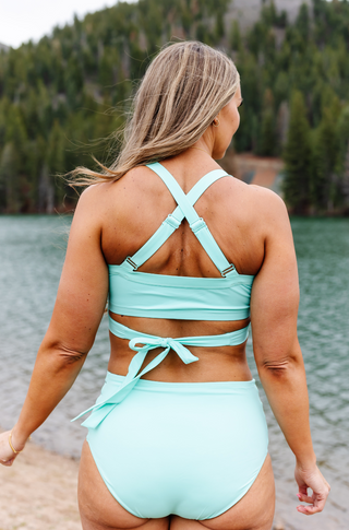 High neck top supportive swimsuits