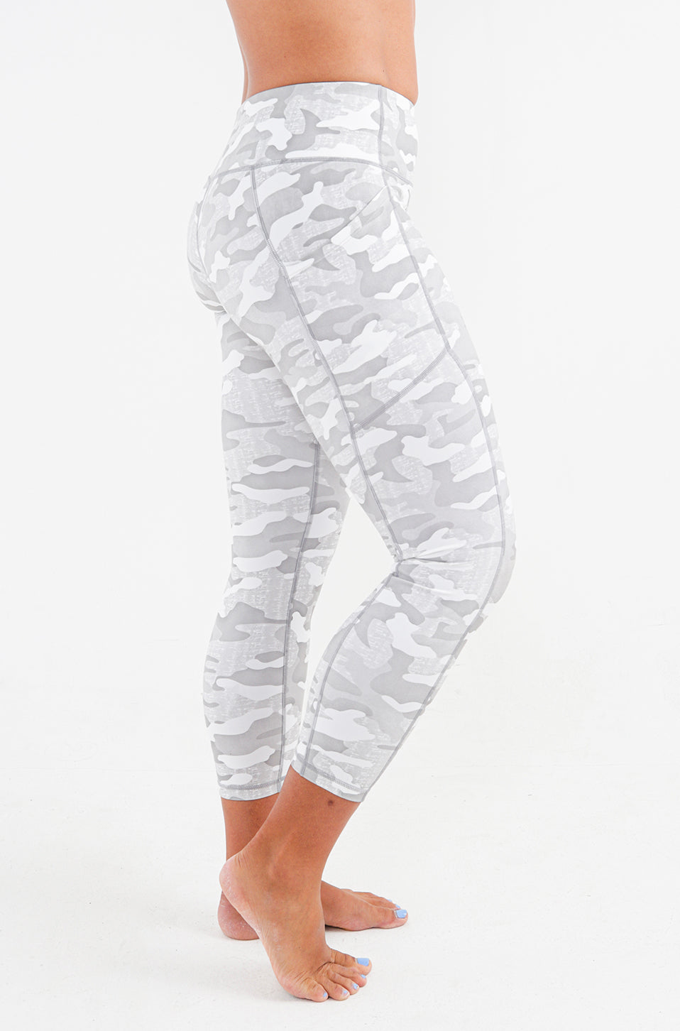White capris leggings hotsell