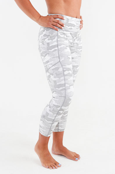 White capris leggings deals
