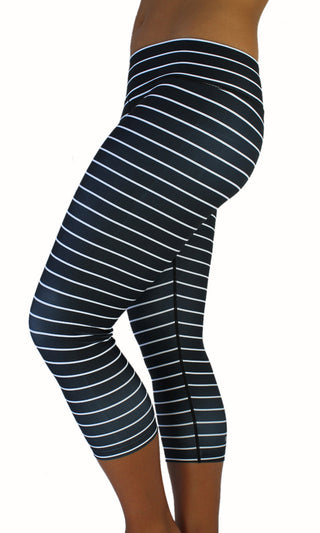 Athleta Athleta XS Capri Athletic Leggings Black White Stripe Pants